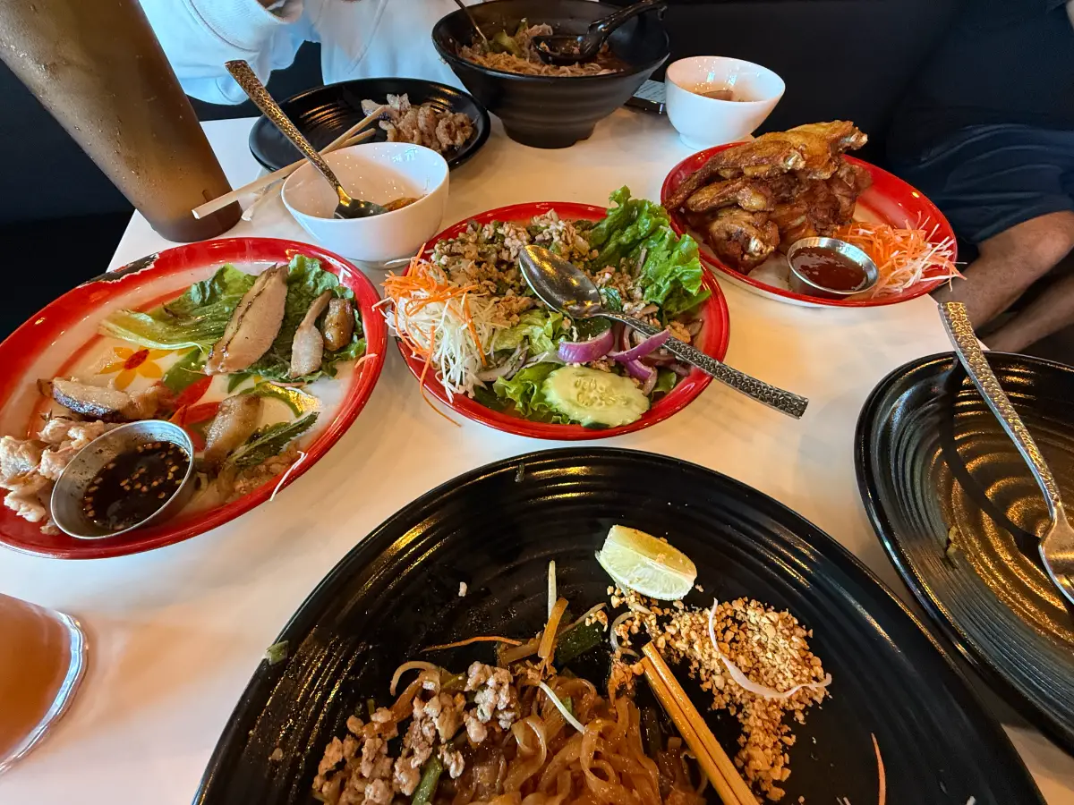 10 Best Thai Noodles Florida: Your Ultimate Foodie Guide